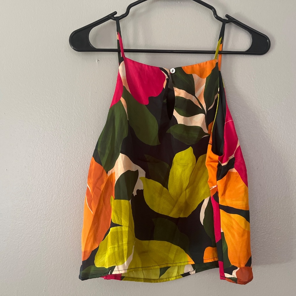 Cropped Tropical Pattern Tank Top-NWT - Picture 2 of 5